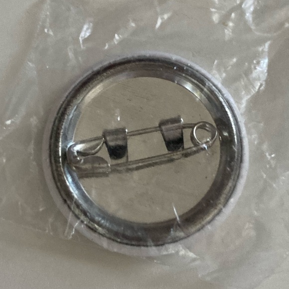 FREE WITH PURCHASE! Various Pins - Picture 12 of 12